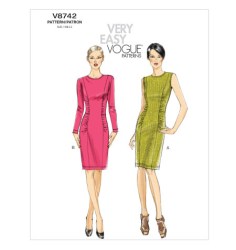 8742 EZ VOG SLVS OR NOT CLOSE FIT KNIT DRESS PATTERN 8-14, 14-22